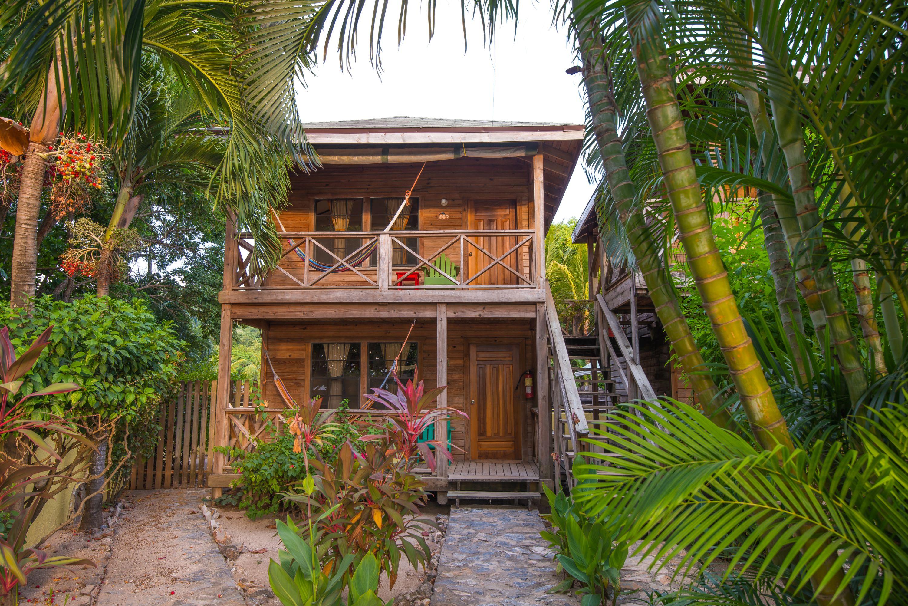 Las Rocas Resort And Dive Center West Bay Exterior photo